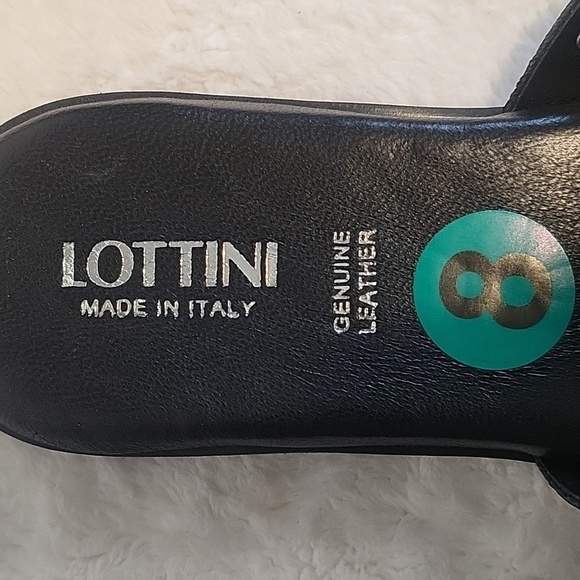 LOTTINI Made In Italy Black Multi-Band Silvertone Stud 1" Heel Flat Sandals Sz 8 - Picture 4 of 7